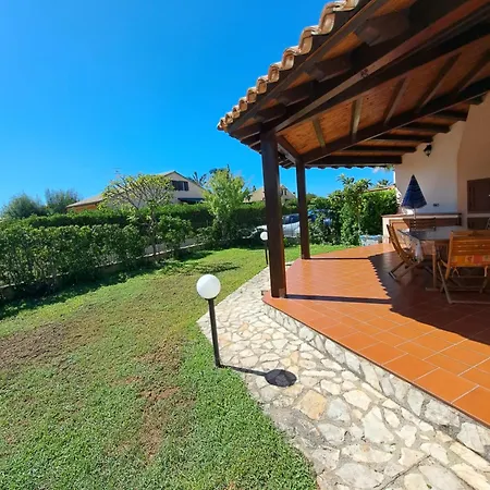 Villa Pta Appartavilla Campofelice Di Roccella
