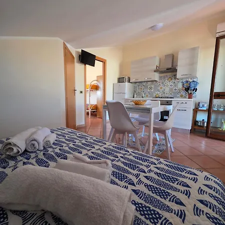 Pta Appartavilla * Campofelice Di Roccella